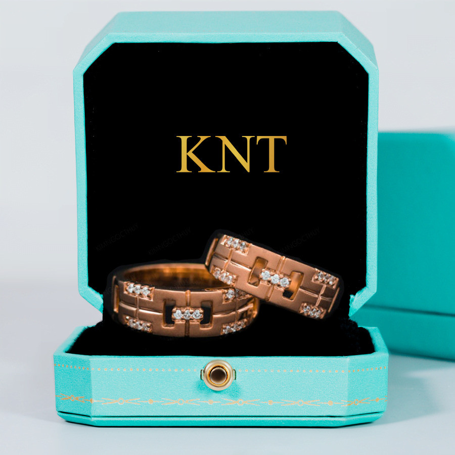 Nhẫn cưới A11 đính đá nổi bật và sang trọng