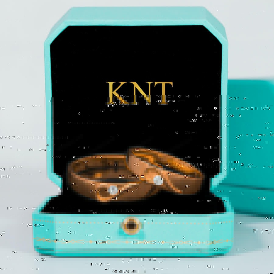 Nhẫn cưới C8 mang phong cách hiện đại