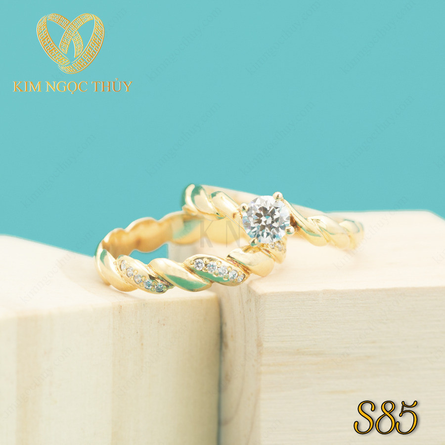 Nhẫn cưới S85 kiểu dáng xoắn nổi bật