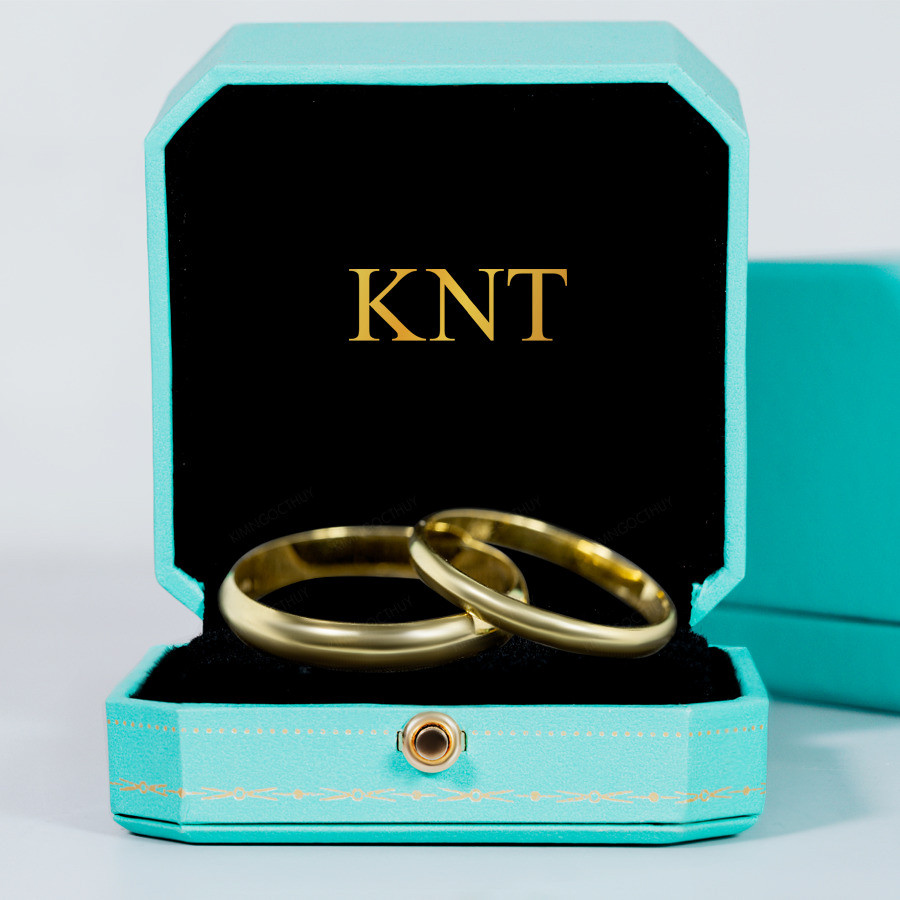 Nhẫn cưới T4 bản nhẫn nhỏ, thiết kế thanh lịch