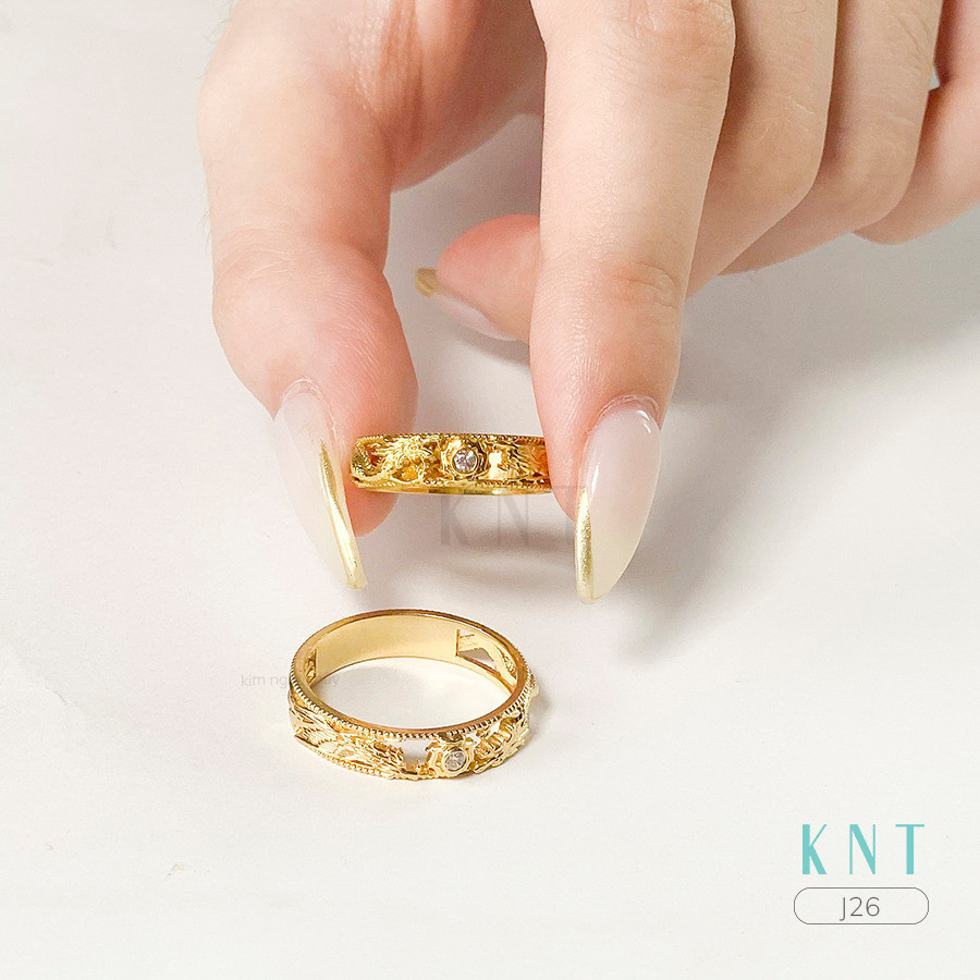 Nhẫn cưới rồng phụng J26 chạm khắc hoạ tiết tinh tế và tỉ mỉ
