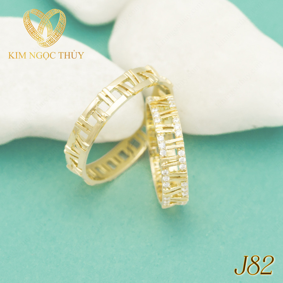 Nhẫn cưới J82 chất liệu vàng 10K/14K/607/18K với hoạ tiết lưới độc đáo