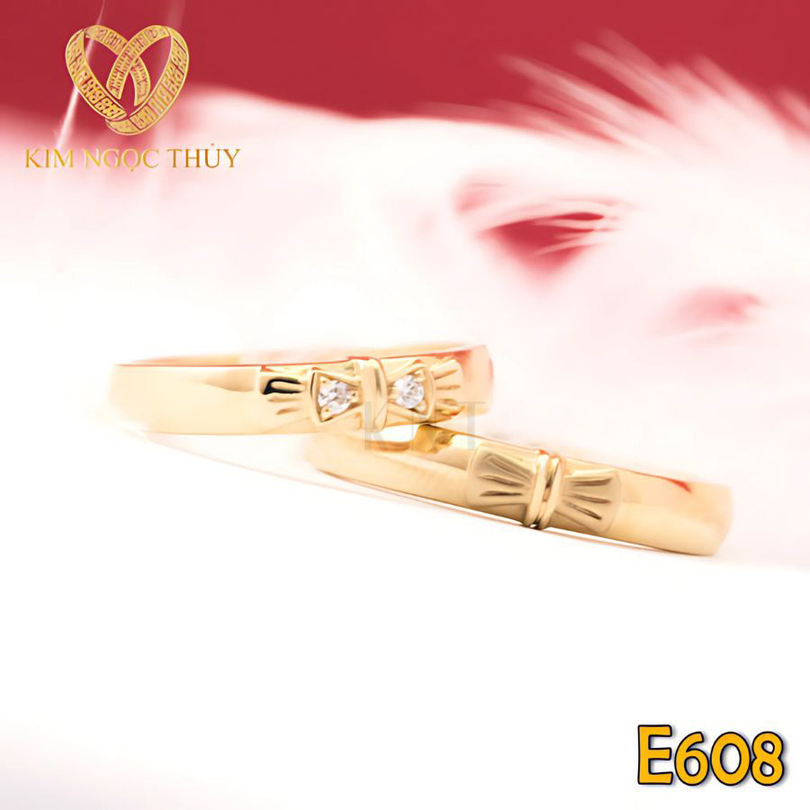 Nhẫn cưới E608 phù hợp với cặp đôi yêu thích sự quyến rũ