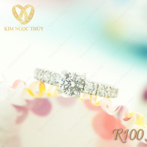 Nhẫn đính hôn R100 đính đá chủ tròn nổi bật