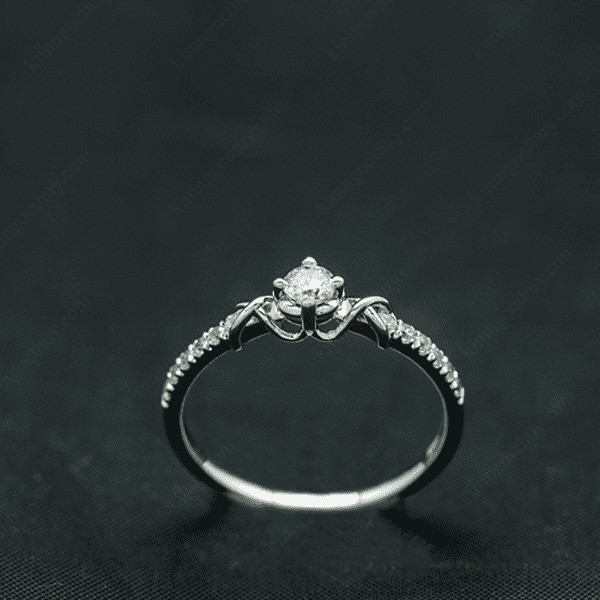 Nhẫn đính hôn R49 thiết kế cổ điển họa tiết uốn lượn tinh xảo