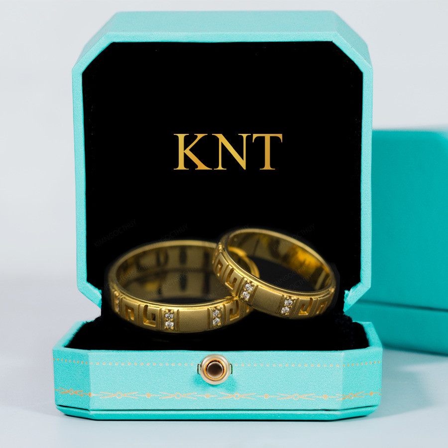 Nhẫn cưới F305 hoạ tiết chạm khắc tỉ mỉ và tinh tế