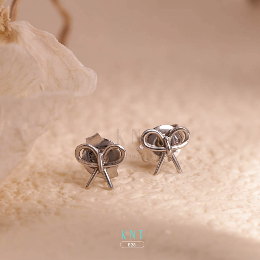 Bông tai B28 vàng trắng hình nơ đơn giản, tinh tế và đáng yêu