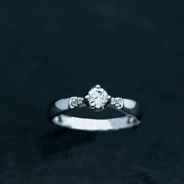 Nhẫn cầu hôn R43