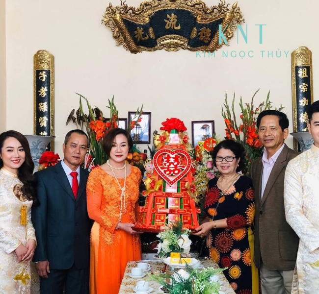 Nghi lễ cưới thứ nhất: Lễ dạm ngõ