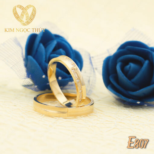 Nhẫn cưới E807 màu vàng vàng sang trọng