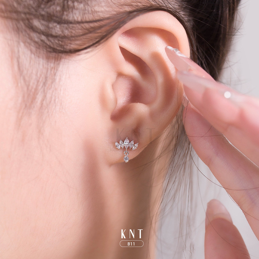 Bông tai B11 Kim Ngọc Thủy: Thiết kế độc đáo, mang phong cách hiện đại