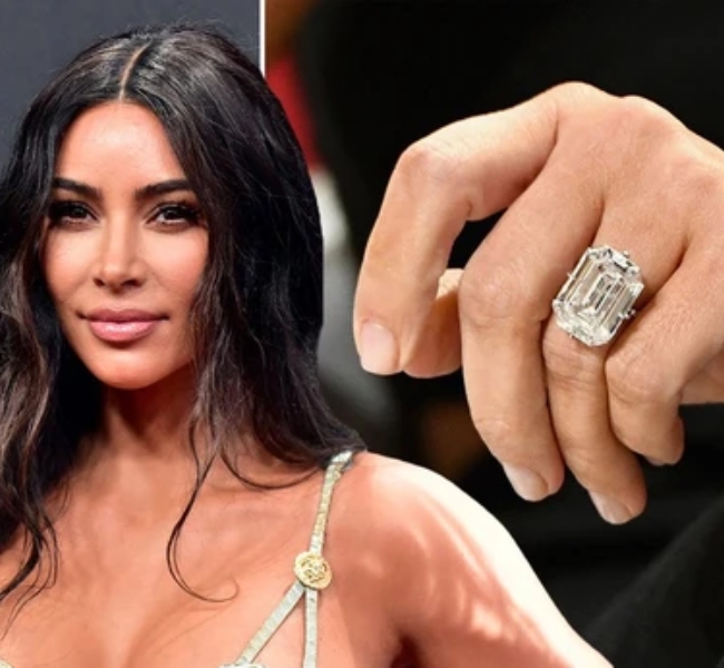 Nhẫn cưới vàng trắng