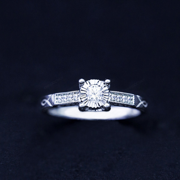 Nhẫn đính hôn R250 thiết kế sang trọng và tinh xảo