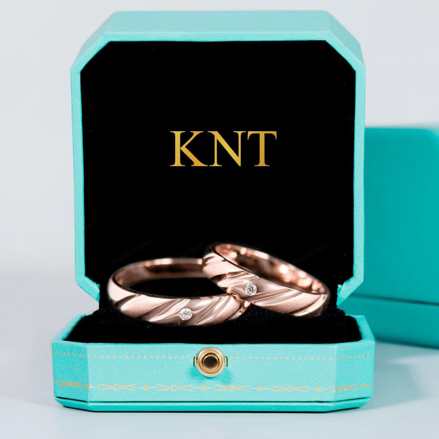 Nhẫn cưới E19 màu vàng hồng dính đá