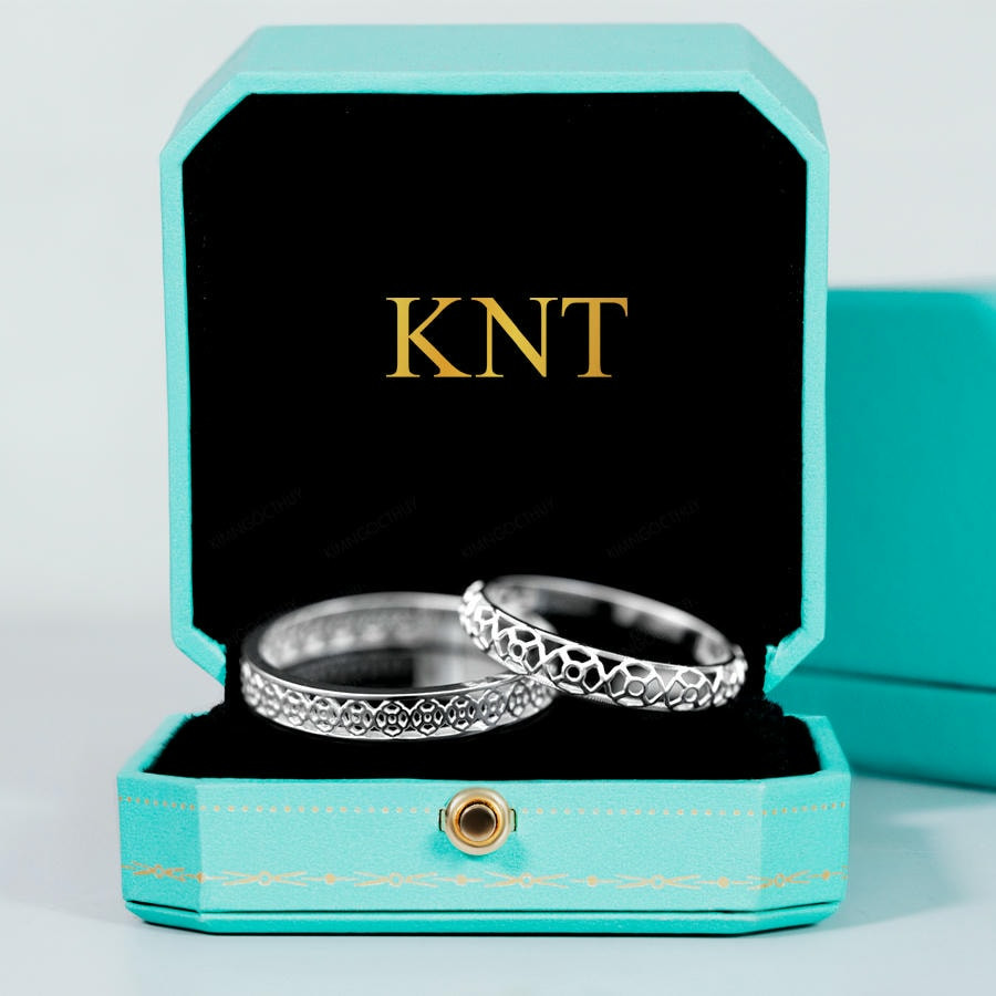 Nhẫn cưới vàng CV102 - Sang trọng, nổi bật