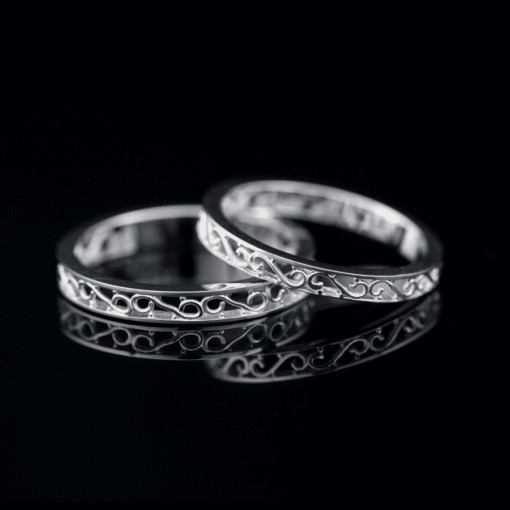 Nhẫn cặp vàng CV54 mang nét đẹp cổ điển và sang trọng