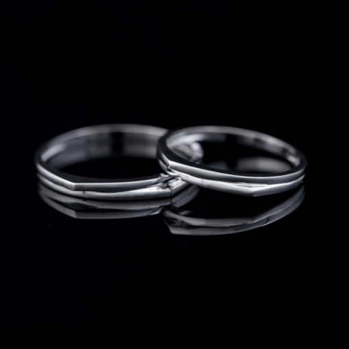 Nhẫn cặp vàng CV8 phong cách độc đáo và cá tính