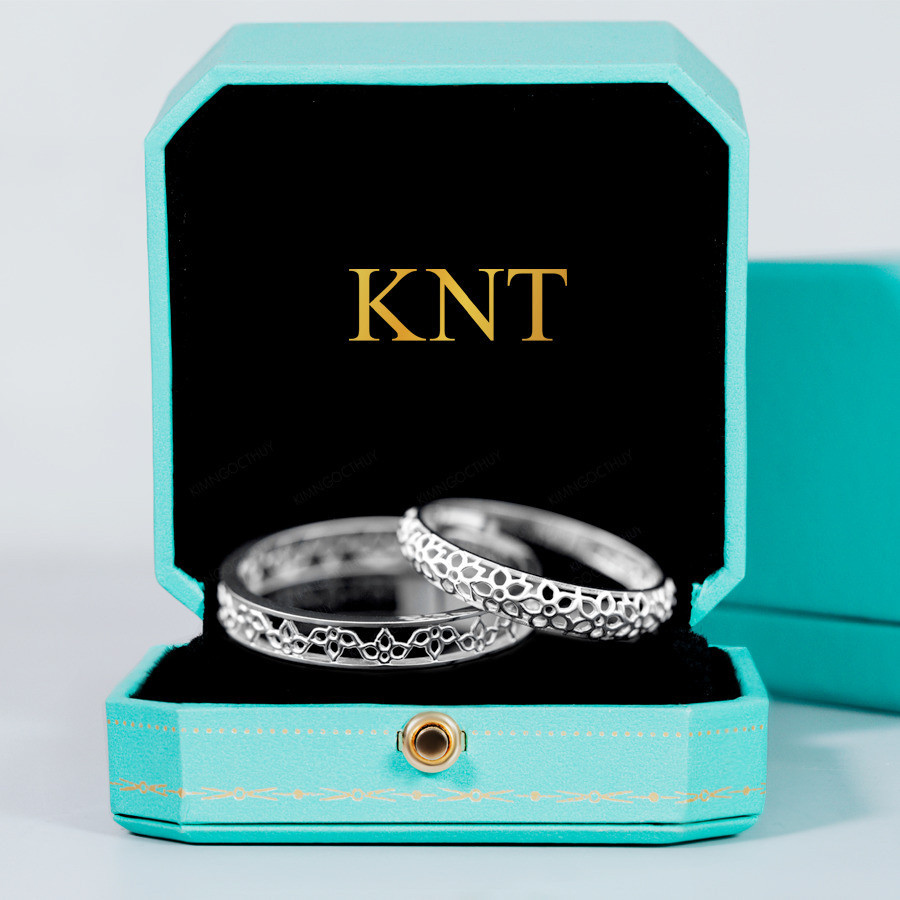 Nhẫn cặp vàng CV88 thiết kế tinh tế và nổi bật