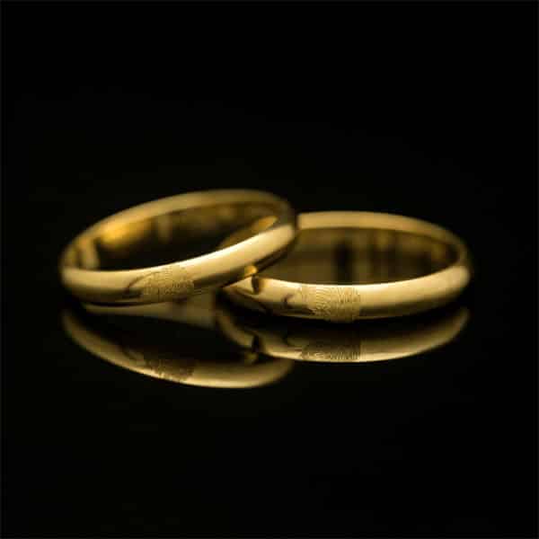 Nhẫn cưới t4 khắc vân tay trái tim