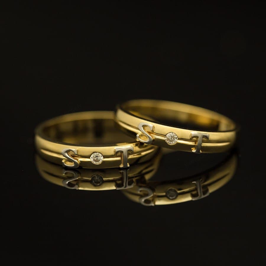 Nên khắc nội dung gì trên nhẫn cưới ý nghĩa nhất