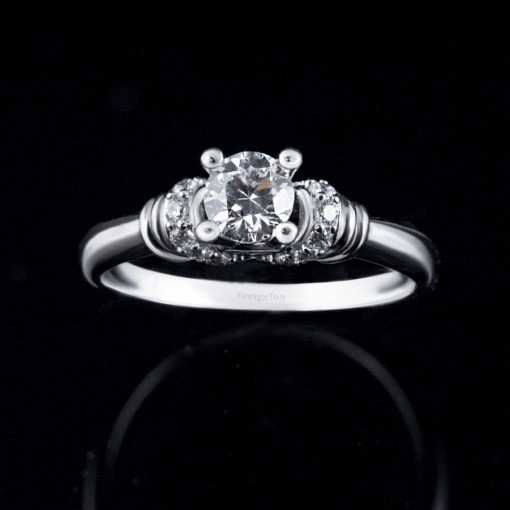Nhẫn đính hôn R307 thiết kế hiện đại và thanh lịch
