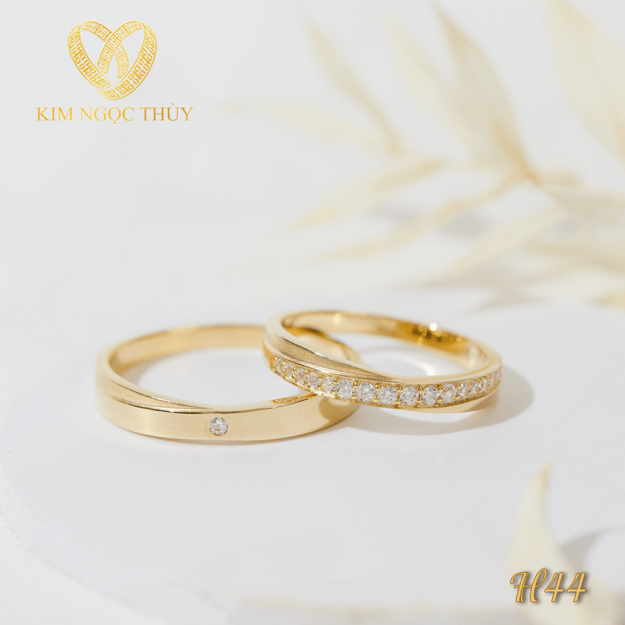 Con gái đeo nhẫn cưới tay nào? Con gái đeo nhẫn cưới tay nào?