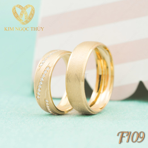Nhẫn cưới F109 thiết kế đính đá lấp lánh ở nhẫn nữ