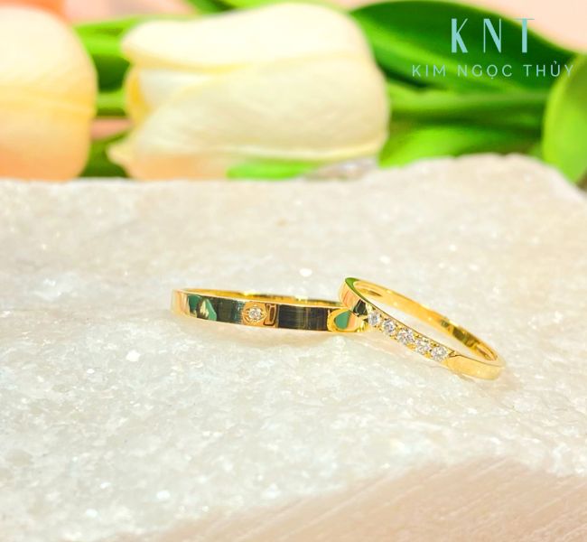 Nhẫn cưới E844 sở hữu thiết kế đơn giản