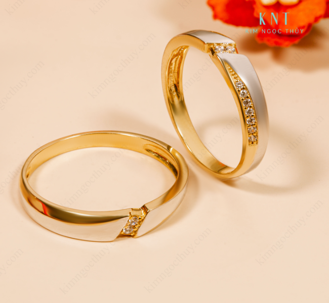 Nhẫn kiểu split-shank phù hợp cho những cô nàng thích sự nổi bật và quý phái