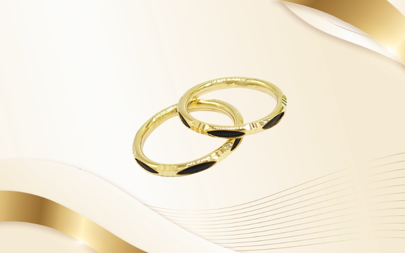 Bảo quản đúng cách giúp kỷ vật tình yêu luôn bền đẹp với thời gian.