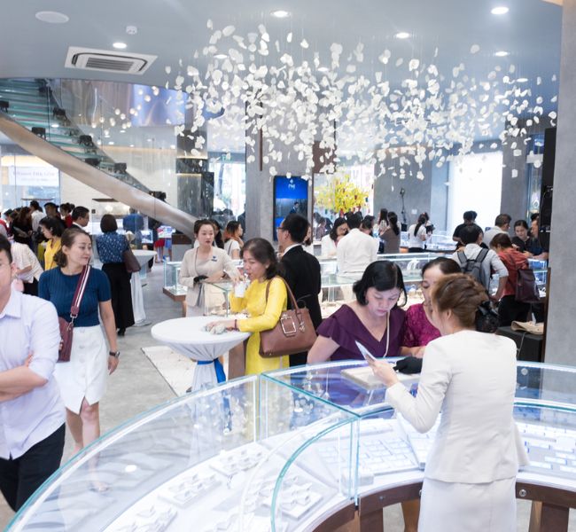 Công ty CP Vàng Bạc Đá quý Phú Nhuận (PNJ)