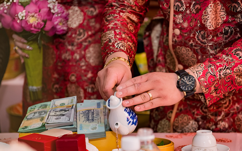 Không chỉ mang những ý nghĩa thực tế, tiền nạp tài còn là một lời chúc phúc hôn nhân tốt đẹp