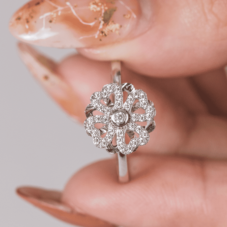 Nhẫn nữ xoay tròn