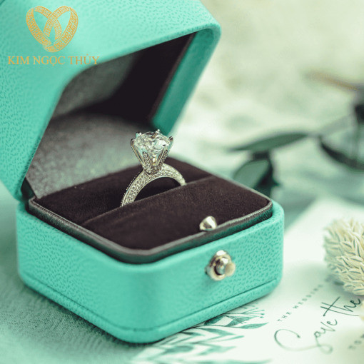 Nhẫn đính hôn DH31 thiết kế hiện đại và tối giản