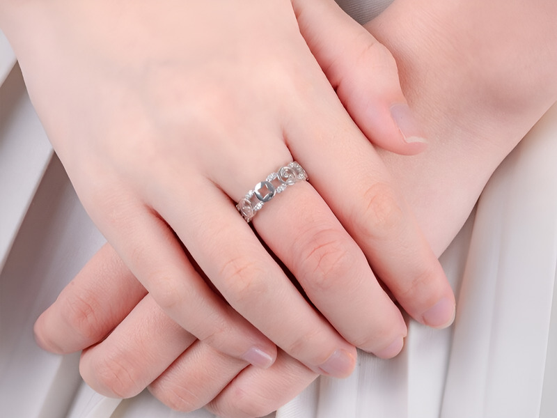 Mỗi vị trí đeo nhẫn mang một ý nghĩa riêng