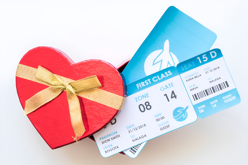 Chọn quà kỷ niệm ý nghĩa.