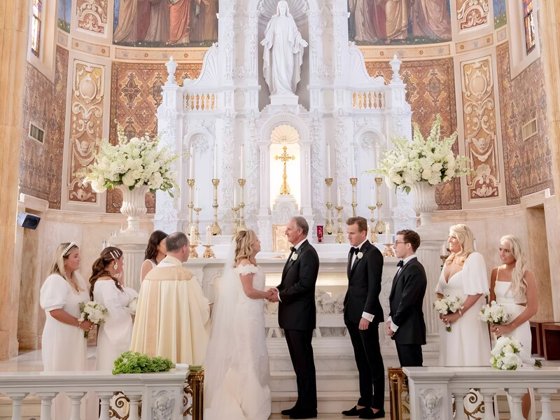 Chọn Thánh ca phù hợp Lễ Nhập.