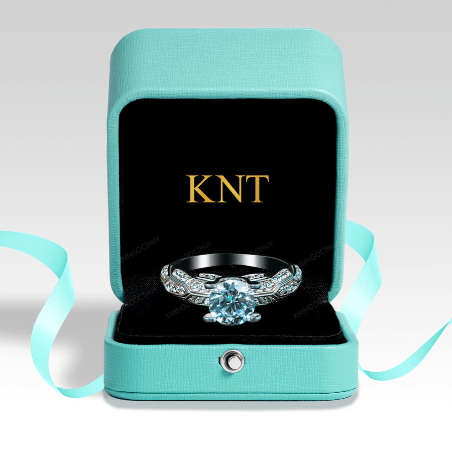 Nhẫn đính hôn R374 là món quà đặc biệt cho ngày cầu hôn