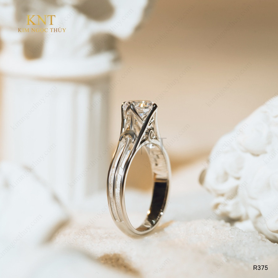 Nhẫn đính hôn Hy Lạp Artemis R375 dáng đan chéo độc đáo