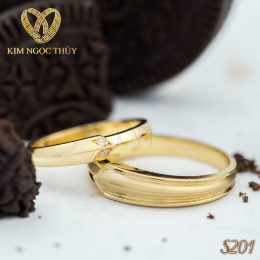 Nhẫn cưới S201 bản nhẫn trơn thoải mái khi đeo