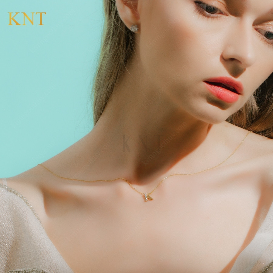 Dây chuyền Freedom Sky chữ K: Thiết kế tinh tế, chất liệu cao cấp