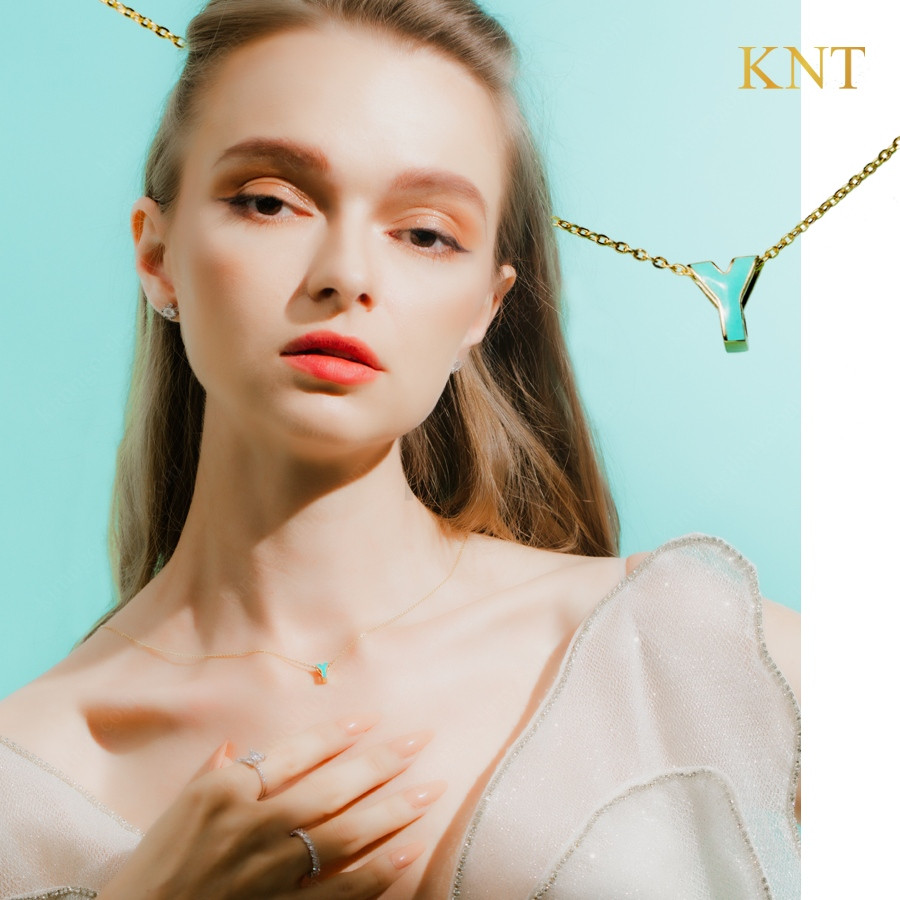 Mặt dây chuyền Sea La Vie chữ Y: tôn vinh vẻ đẹp hiện đại và cá tính