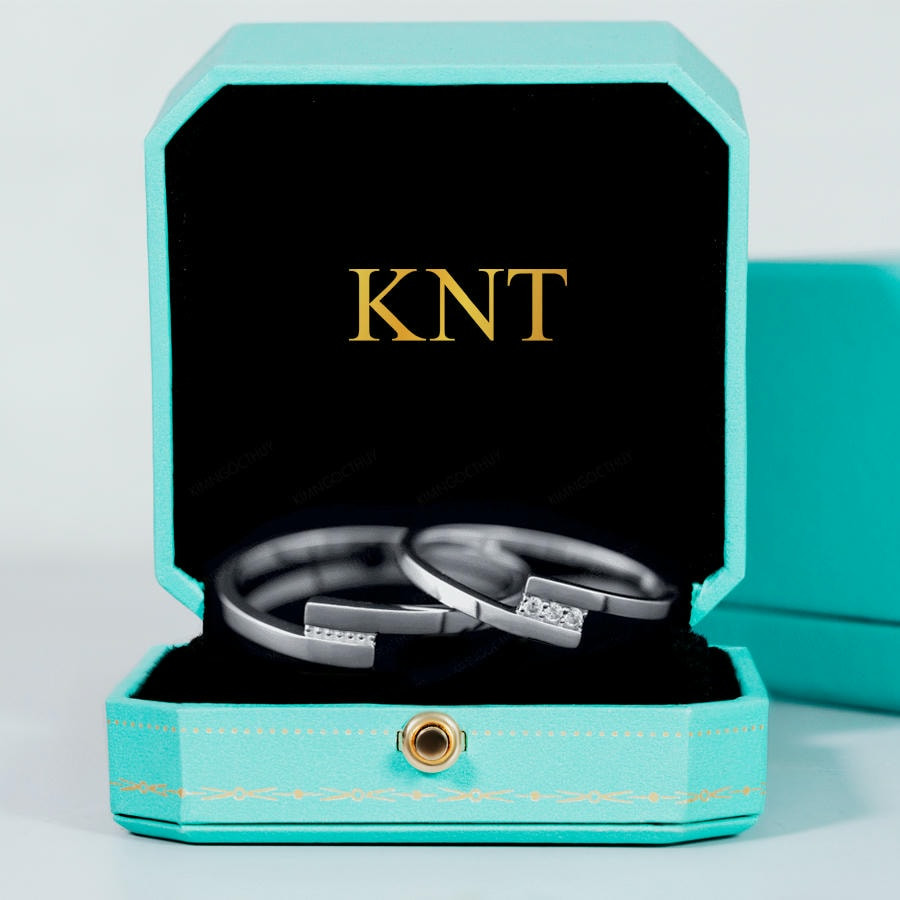 Nhẫn cặp vàng CV43: Thiết kế hiện đại, nhẹ nhàng, độc đáo