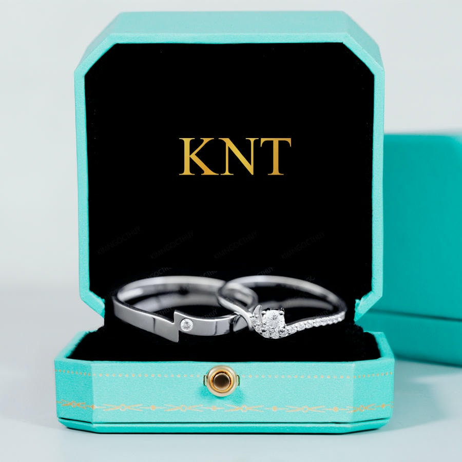 Nhẫn cặp vàng CV5 có thiết kế sang trọng và quý phái