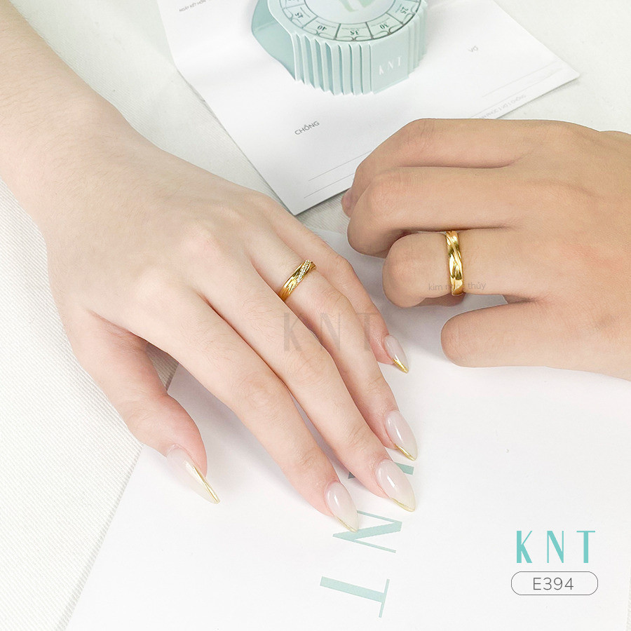 Nhẫn cưới E394 phù hợp với cặp đôi yêu thích sự thanh lịch