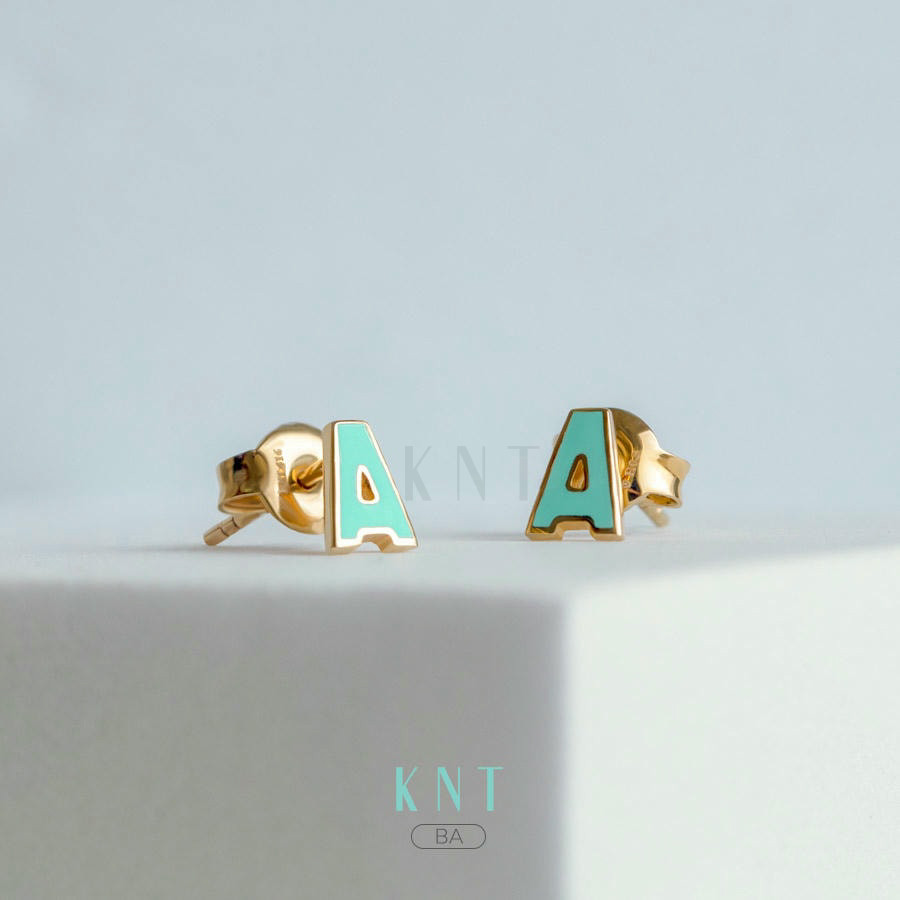 Bông tai Sea La Vie chữ A: Chất liệu cao cấp, thể hiện phong cách