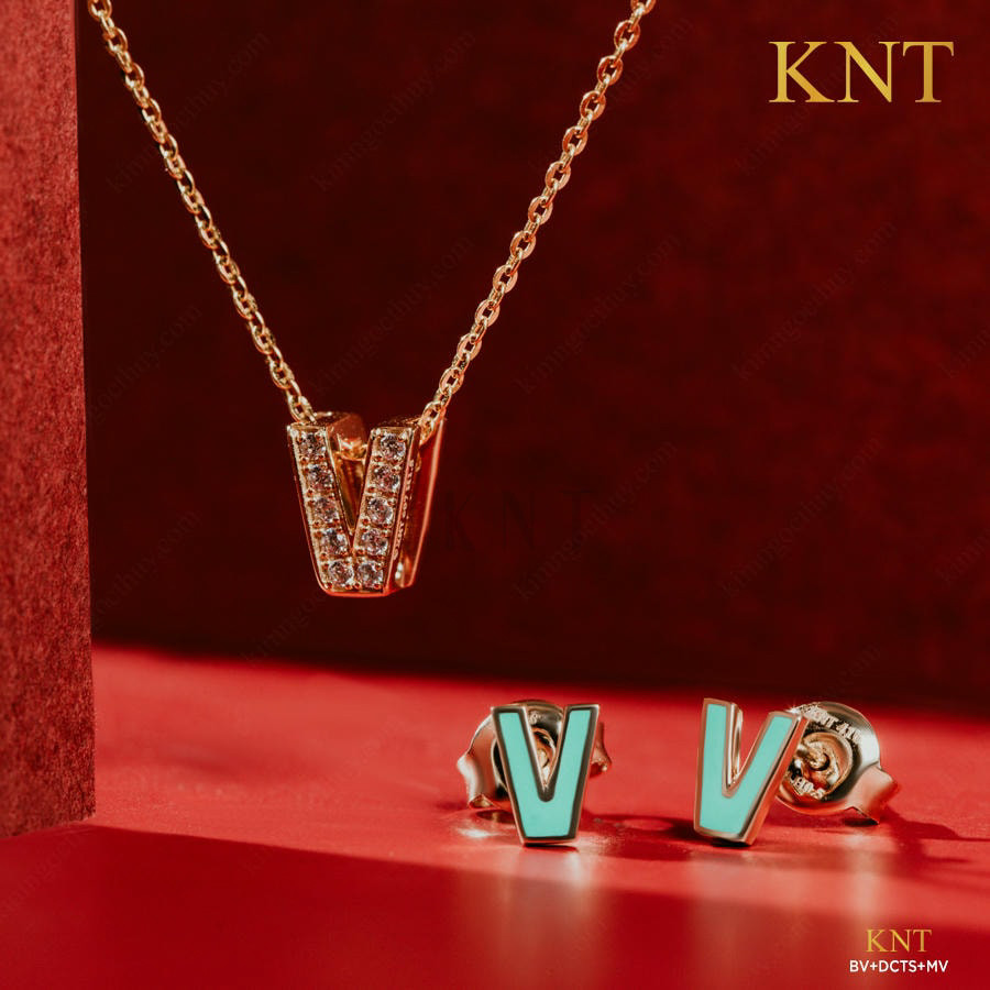 Bông tai Sea La Vie chữ V - BV: Chất liệu cao cấp, thiết kế độc đáo