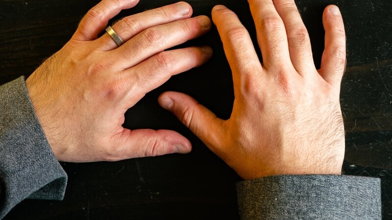 Ý nghĩa sâu xa ẩn chứa đằng sau việc đeo nhẫn