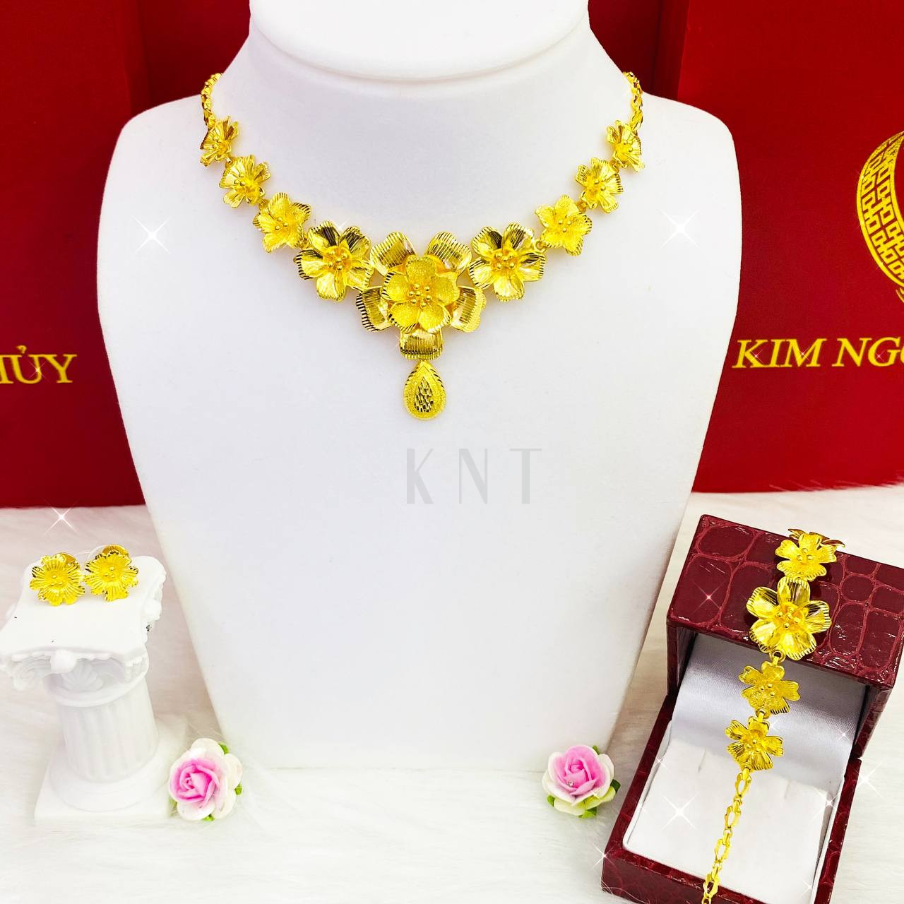 Bộ trang sức cưới Hoa đúc máy - Nữ trang cưới vàng 24K cao cấp