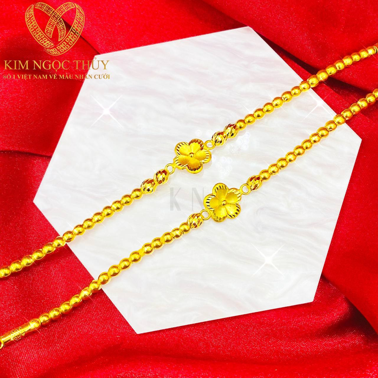 Lắc tay 1 chỉ thiết kế đơn giản và tinh tế